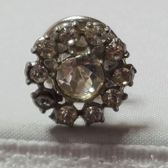 Vintage Rhinestone Clear Cluster Brooch Pin - Picture 5 of 8